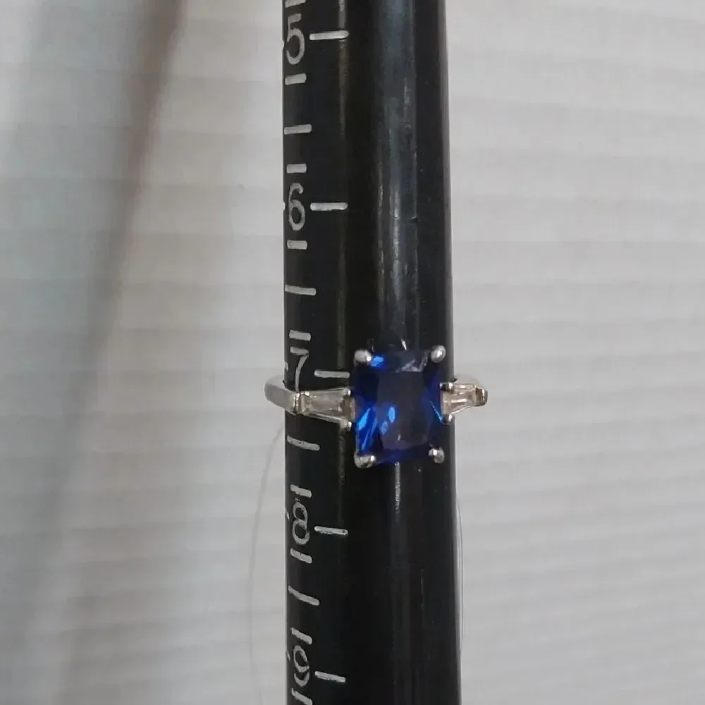 Unlisted Silver Ring with Blue Gemstone